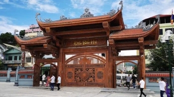 HÀ NỘI – ĐỀN BẢO HÀ – ĐỀN MẪU – TẢ  VAN CHƯ - VƯỜN MẬN 