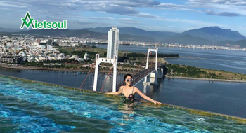 Khám phá khách sạn dát vàng Golden Bay Đà Nẵng