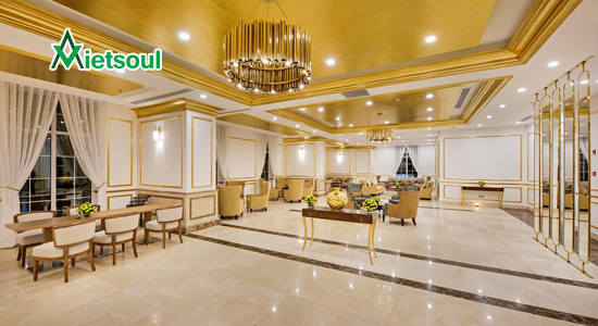 Khu vực phòng khách ở Golden Bay Đà Nẵng