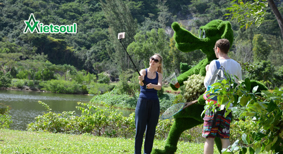 Khu vườn Disney ở đảo Hoa Lan Nha Trang
