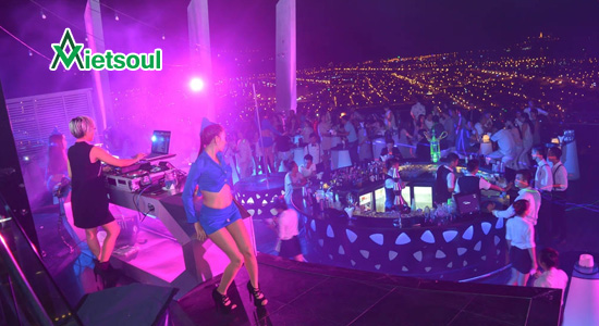 Giới thiệu về tòa sky bar 36