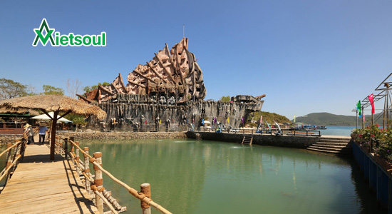 Bãi biển Du lịch Trí Nguyên