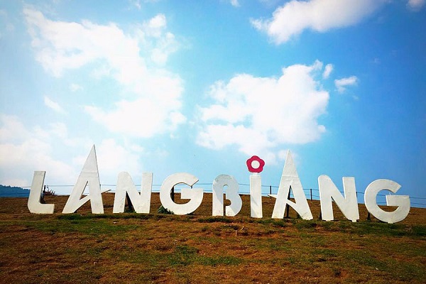 Đỉnh Langbiang