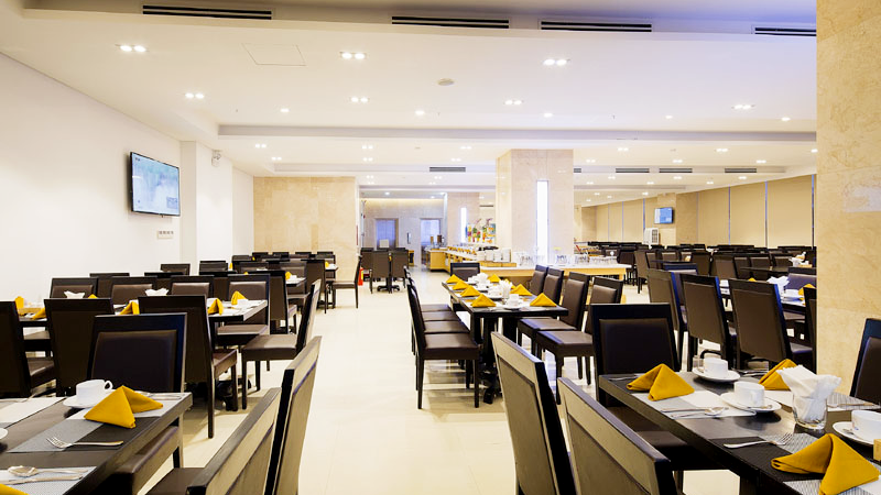 Khách Sạn Dendro Gold Nha Trang