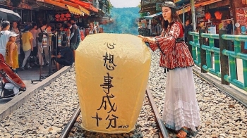 Ngọt ngào mùa thu - Vi vu xứ Đài : Đài Bắc - Đài Trung - Nam Đẩu - Cao Hùng