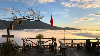 SĂN MÂY TÀ XÙA - CHẠM THIÊN ĐƯỜNG MÂY TRẮNG